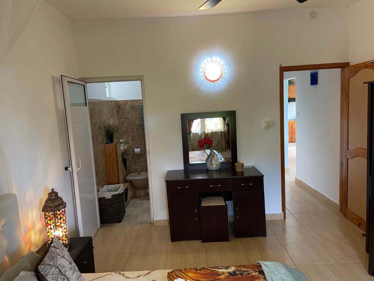 Panorama Villa 라 골레트 외부 사진